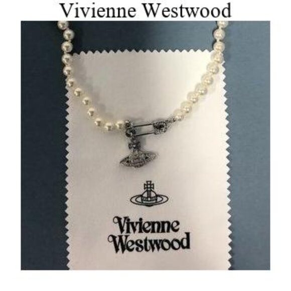 Vivienne Westwood Diamond Planet Necklace Silver - Picture 5 of 5